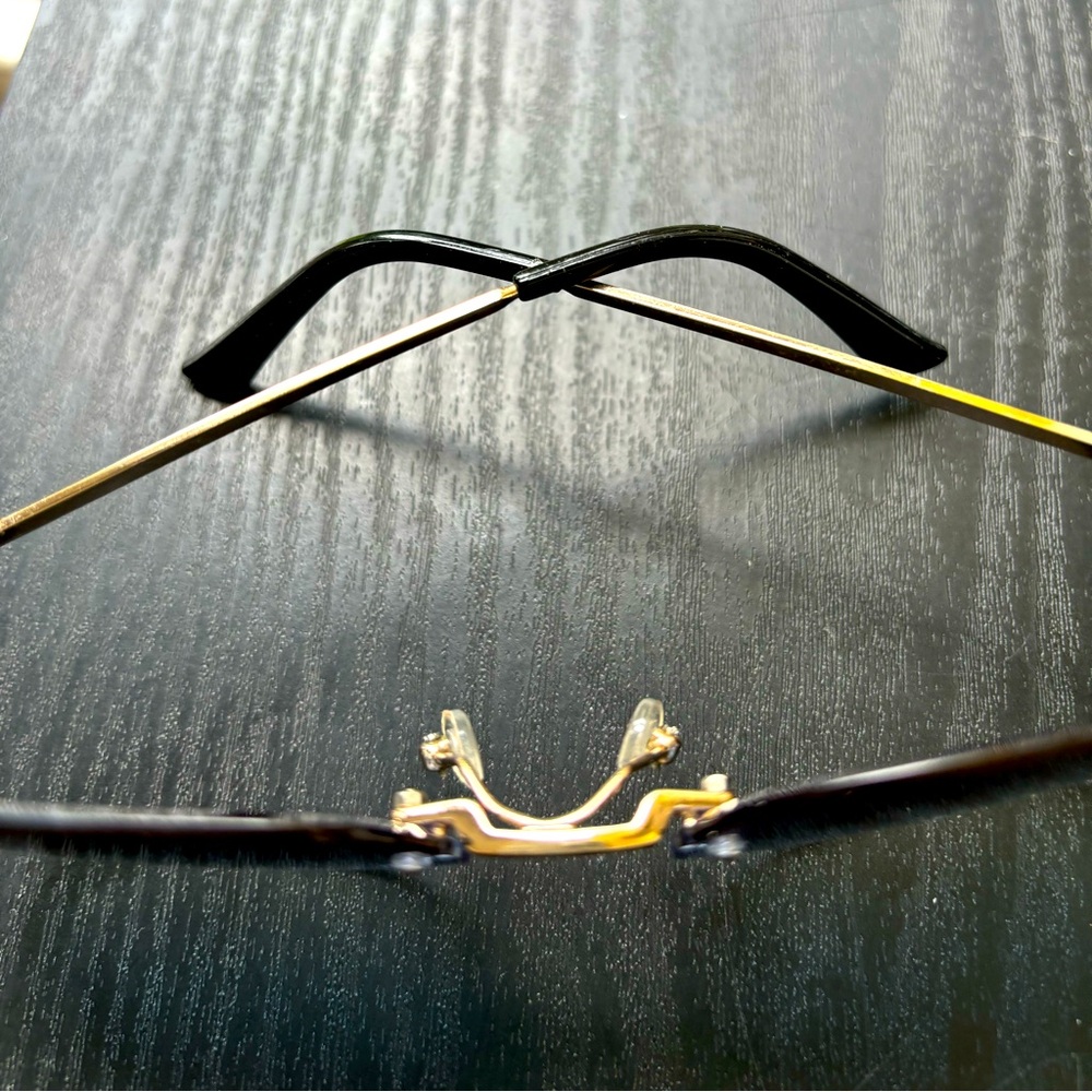 Two sunglasses for women - Picture 4 of 15